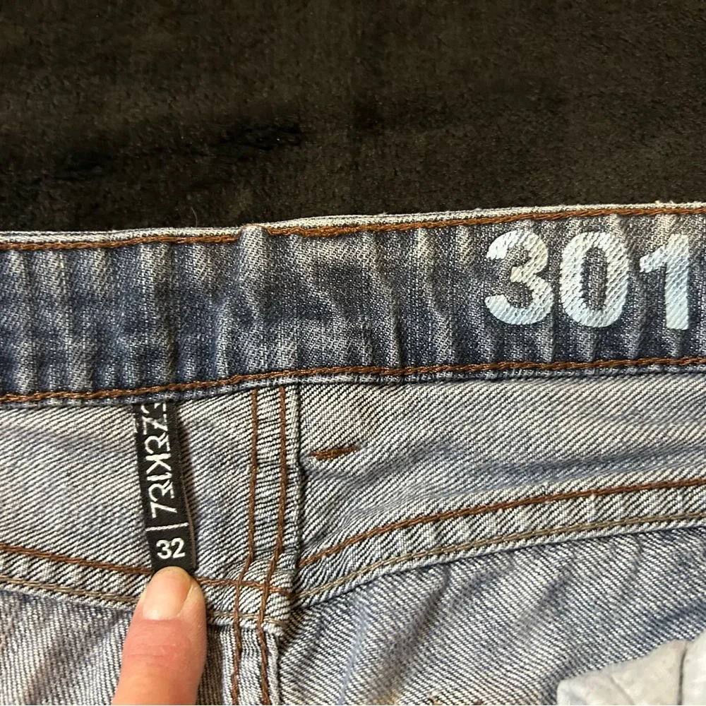 Ezekiel 301 Jeans - Picture 7 of 11